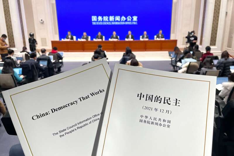 言献策读懂全过程人民民主冰球突破热解读｜从“键”(图2)
